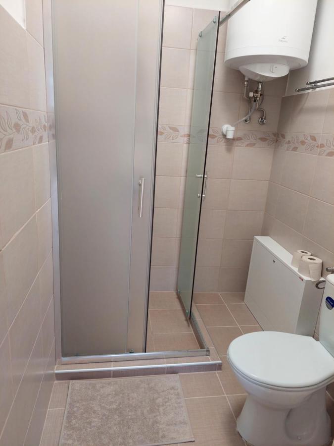 Appartement Szent Bernat Vendeghaz à Veszprém Extérieur photo