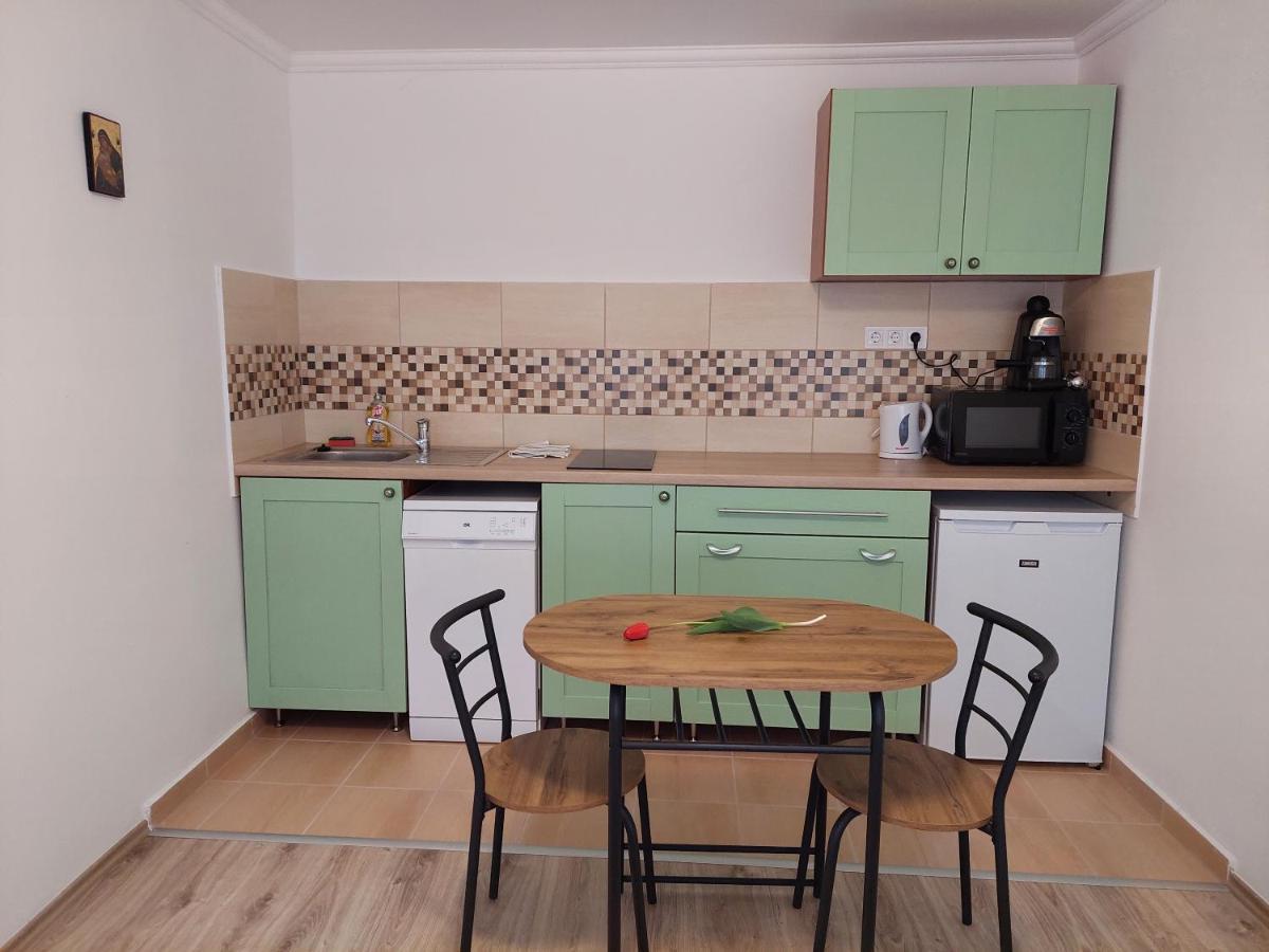 Appartement Szent Bernat Vendeghaz à Veszprém Extérieur photo