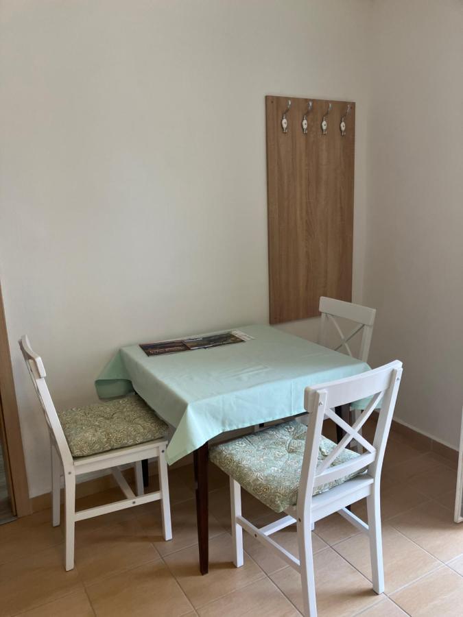 Appartement Szent Bernat Vendeghaz à Veszprém Extérieur photo